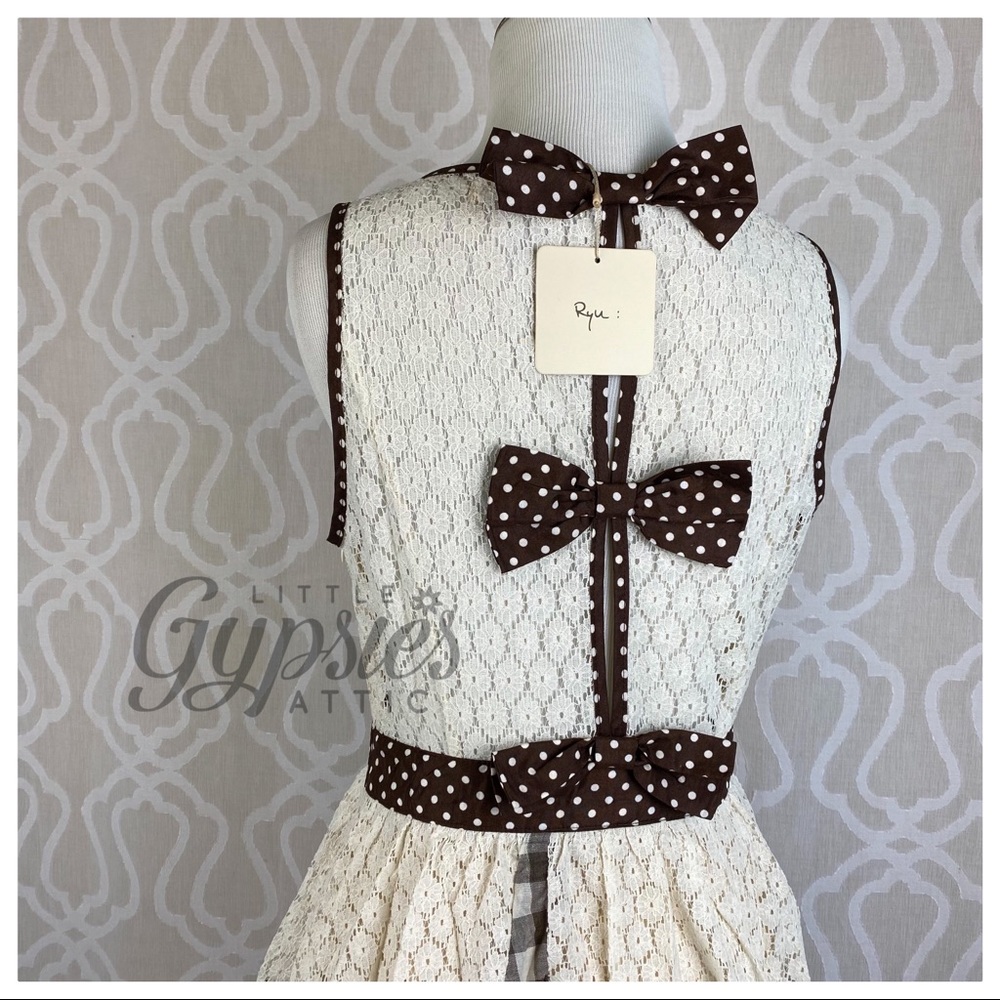 Ryu Farmhouse Multi Print and Bow Dress - Picture 4 of 14